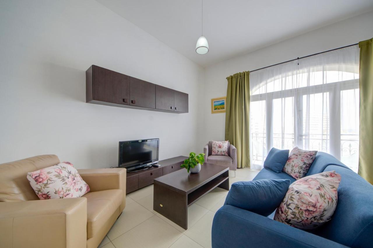 St Julians 2 Bedroom Apartment With Commanding Seaviews By Shortletsmalta Saint Julian's Exterior photo
