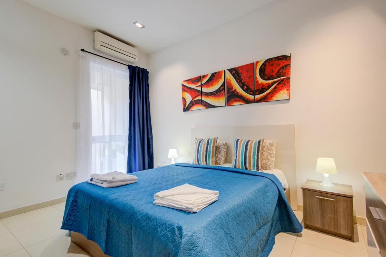 St Julians 2 Bedroom Apartment With Commanding Seaviews By Shortletsmalta Saint Julian's Exterior photo